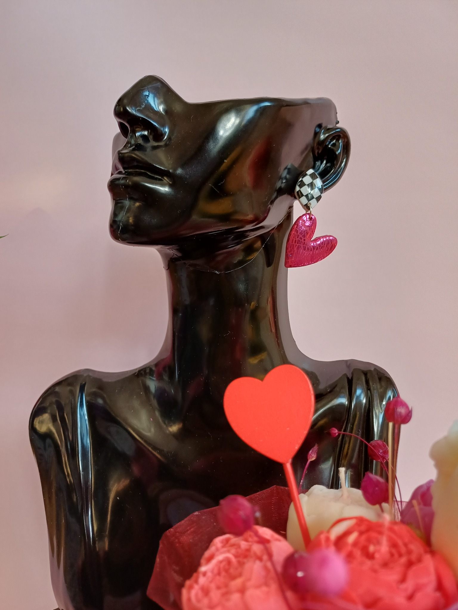 Kolczyki z glinki polimerowej termoutwardzalnej NEONOWE SERCE - DeasyArt – rękodzieło Boho, lampiony & dekoracje handmade