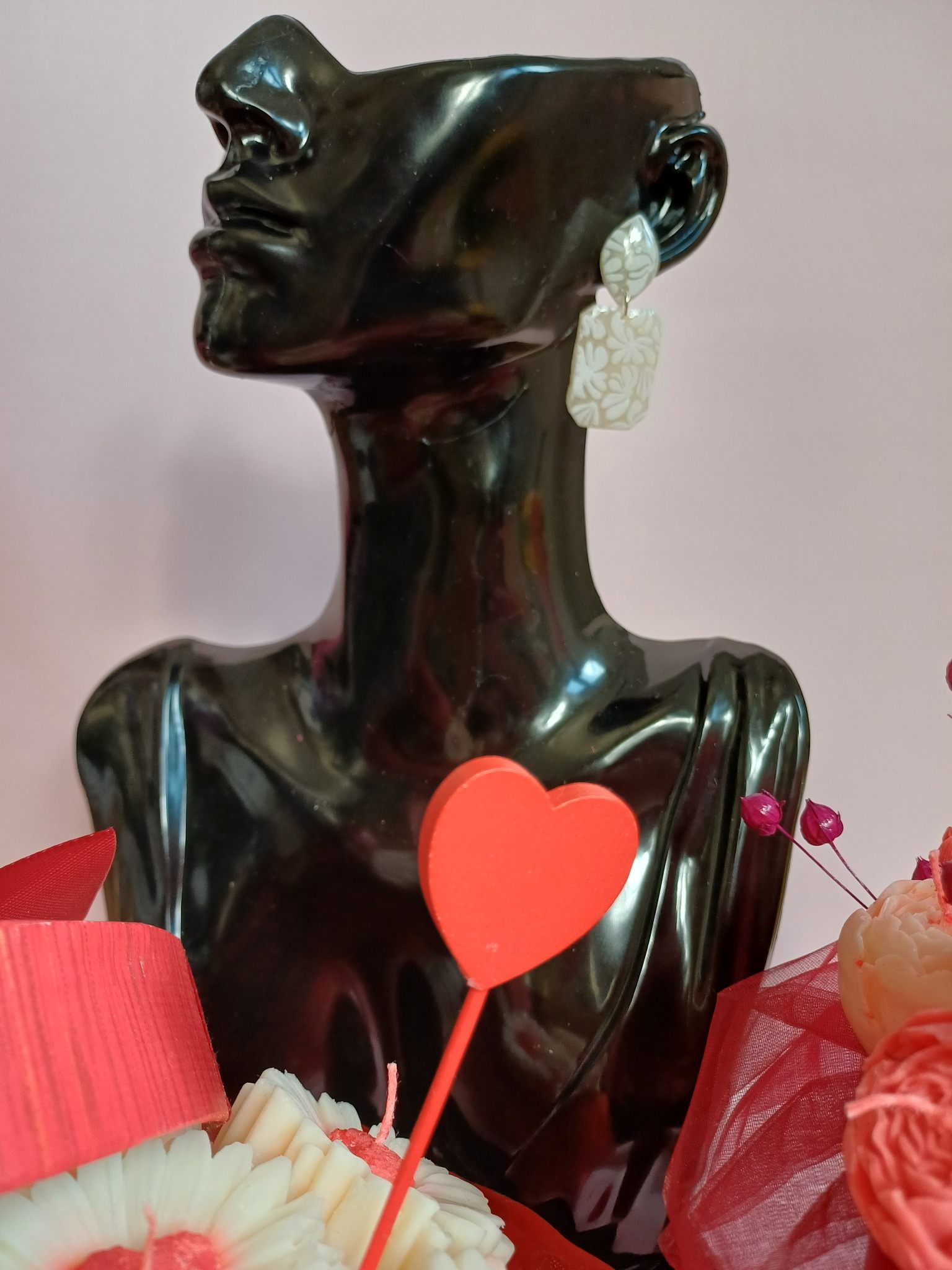 Kolczyki z glinki polimerowej termoutwardzalnej SZEPT LIŚCI - DeasyArt – rękodzieło Boho, lampiony & dekoracje handmade