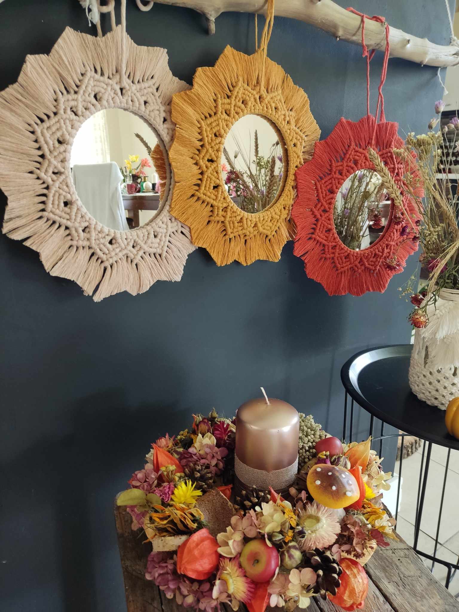 Lustro z mandalą CORAL  - DeasyArt – rękodzieło Boho, lampiony & dekoracje handmade