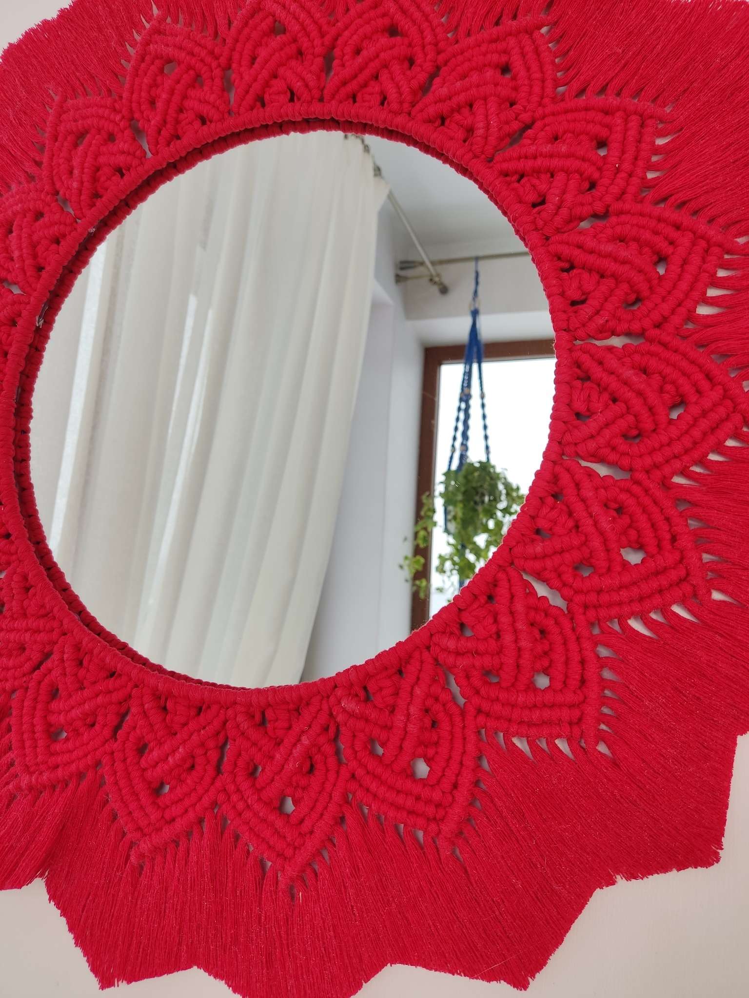 Lustro z mandalą SCARLET BLOOM - DeasyArt – rękodzieło Boho, lampiony & dekoracje handmade