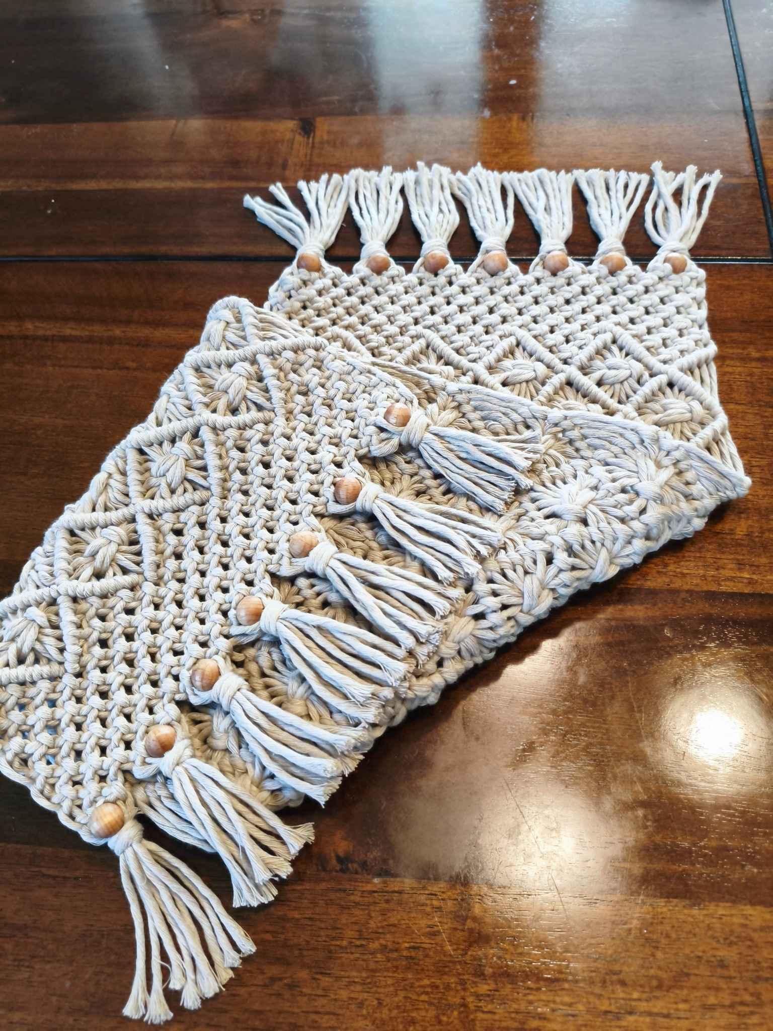 Makramowy bieżnik CAFFE LATTE - DeasyArt – rękodzieło Boho, lampiony & dekoracje handmade