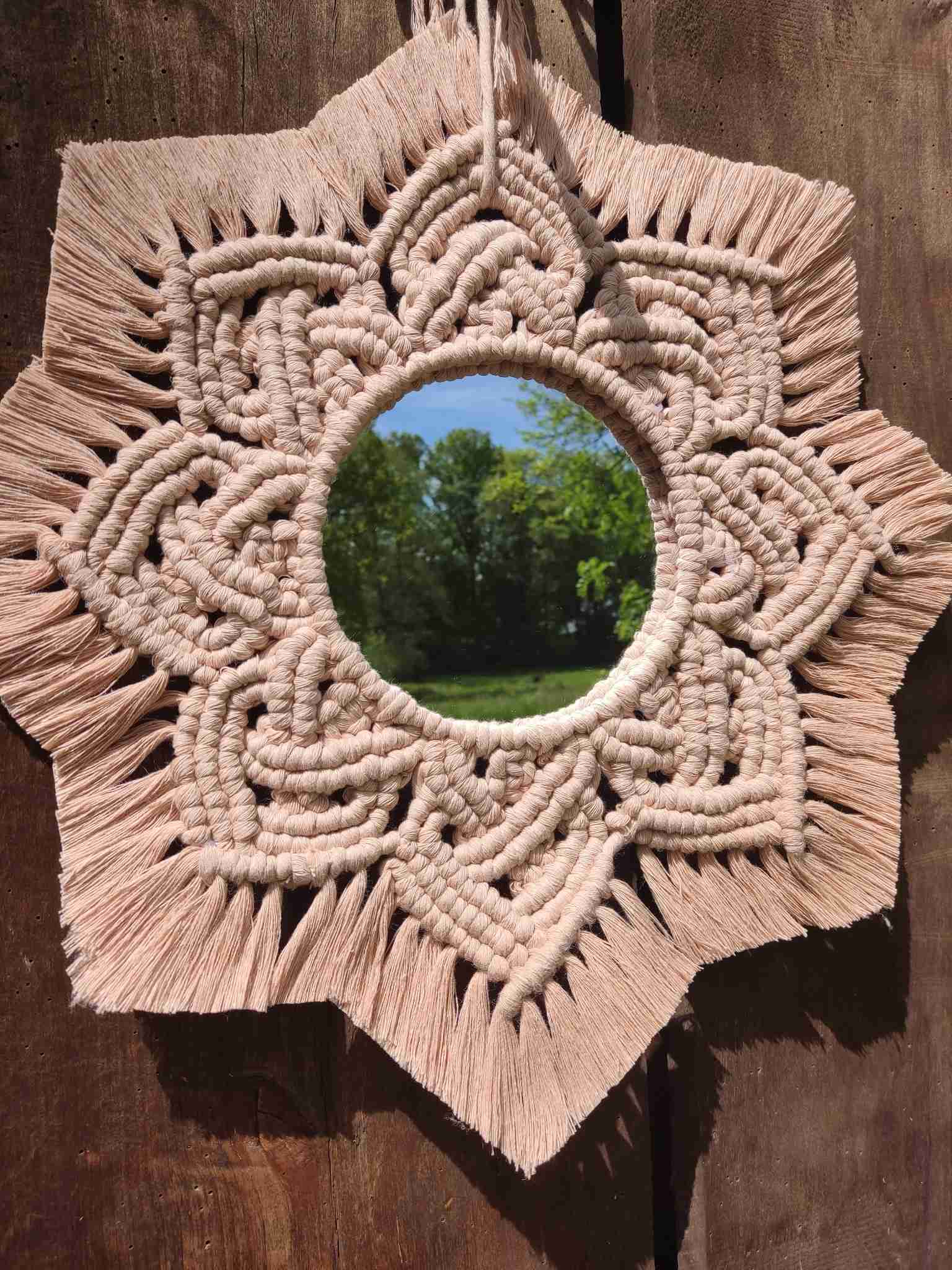 Lustro z mandalą SŁONECZNY SPOKÓJ - DeasyArt – rękodzieło Boho, lampiony & dekoracje handmade