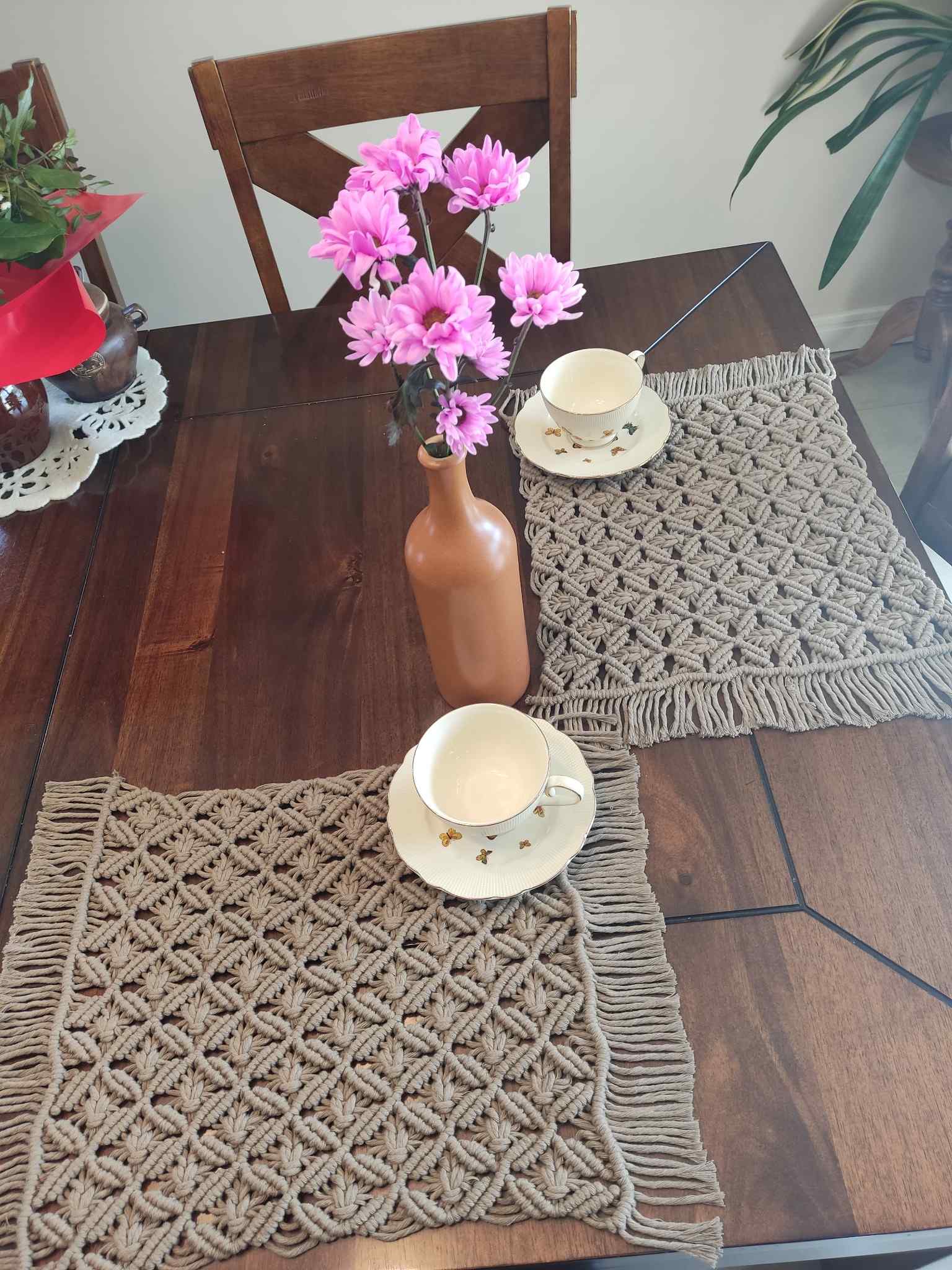 Podkładka stołowa CAPPUCCINO ELEGANCE - DeasyArt – rękodzieło Boho, lampiony & dekoracje handmade