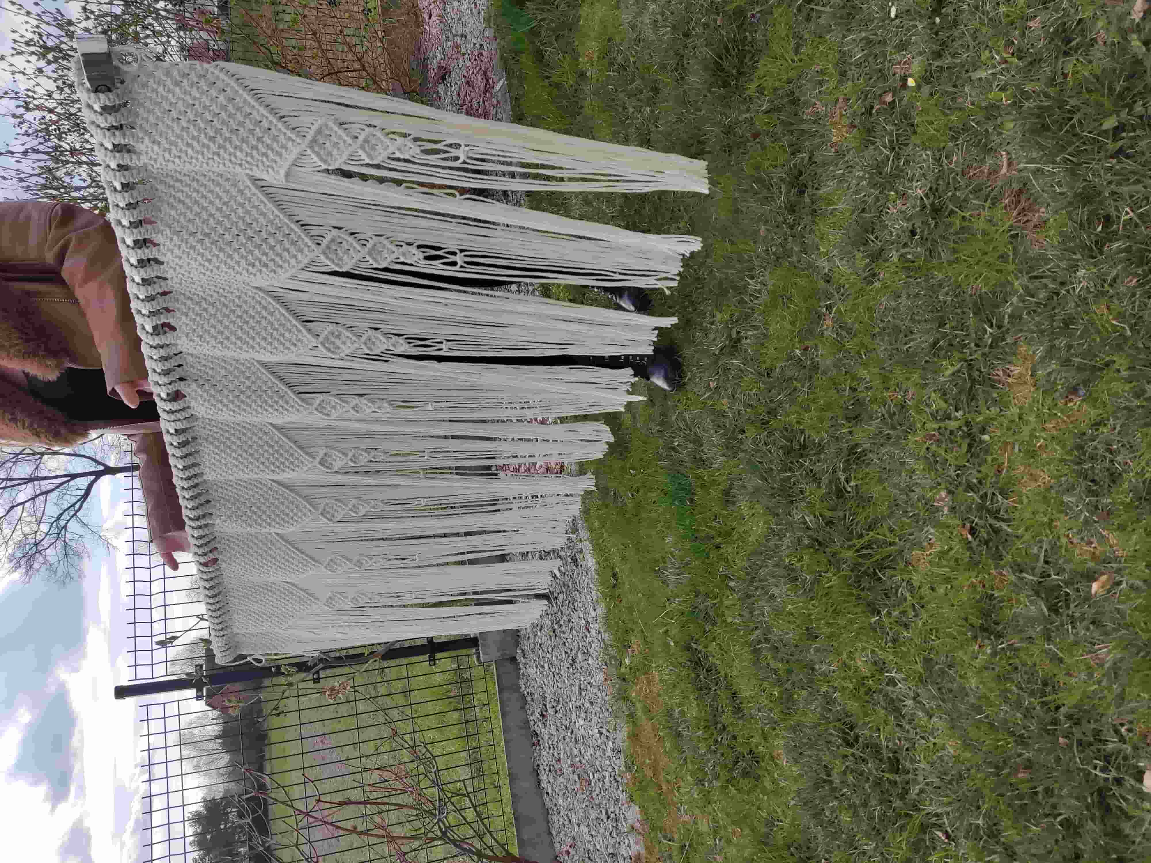 Makramowa firanka w stylu Boho 70 cm x 150 cm - DeasyArt – rękodzieło Boho, lampiony & dekoracje handmade