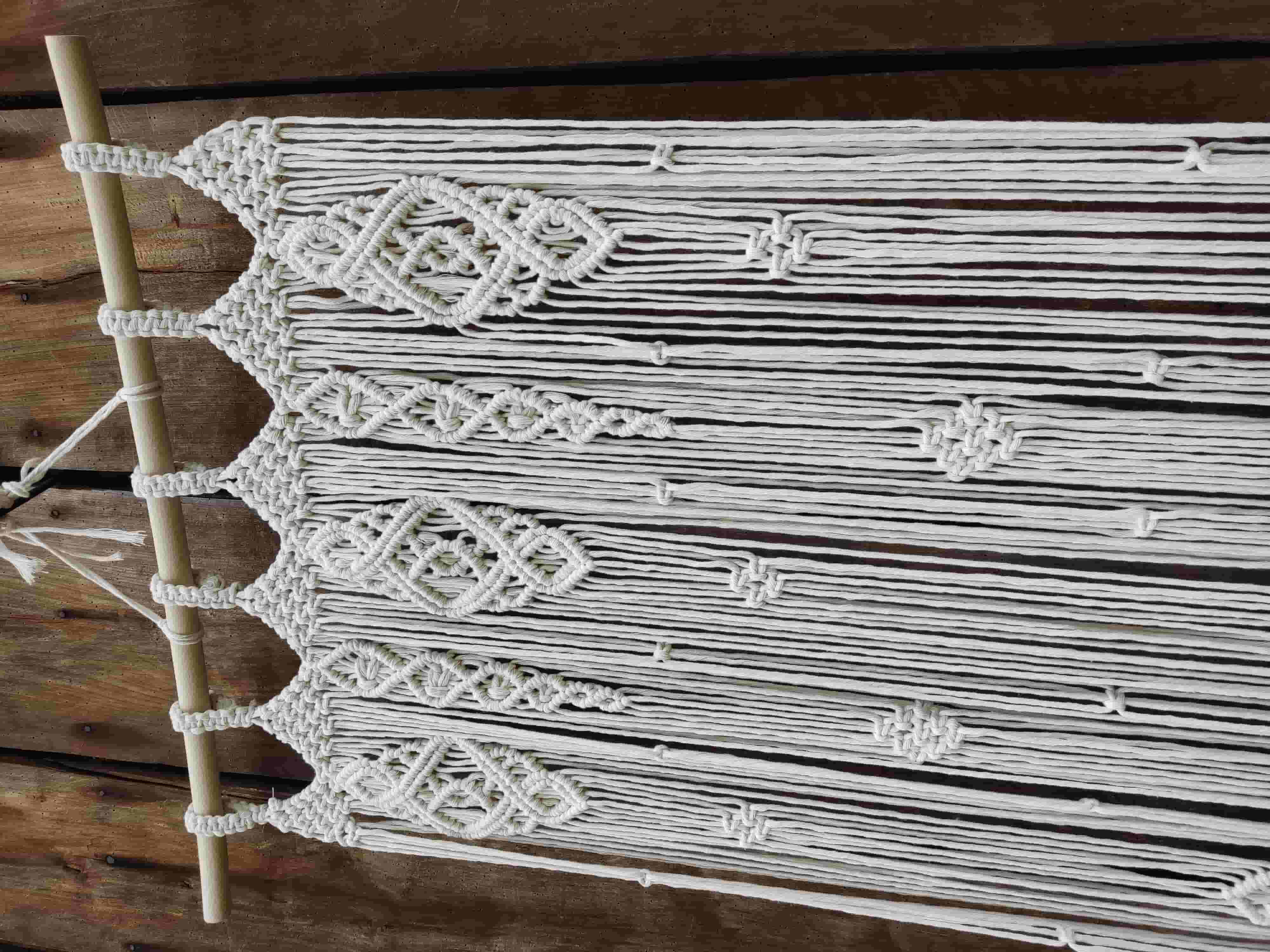 Makramowa firanka w stylu Boho 60 cm x 180 cm - DeasyArt – rękodzieło Boho, lampiony & dekoracje handmade