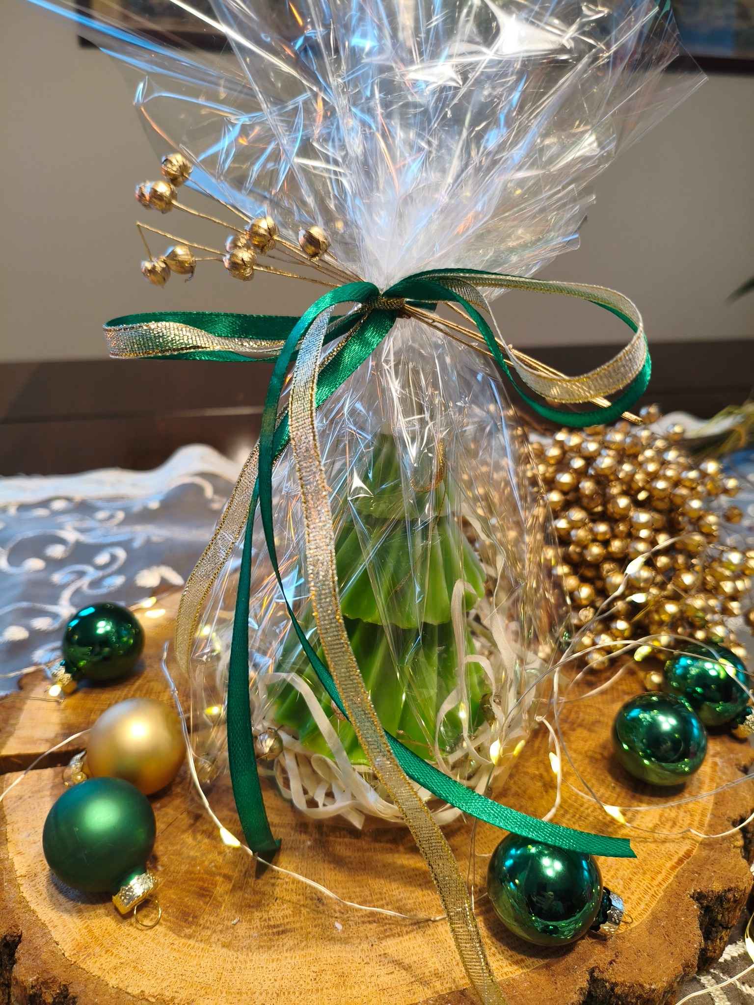 Świeca świąteczna sojowa CHOINKA ZIELONA  - DeasyArt – rękodzieło Boho, lampiony & dekoracje handmade