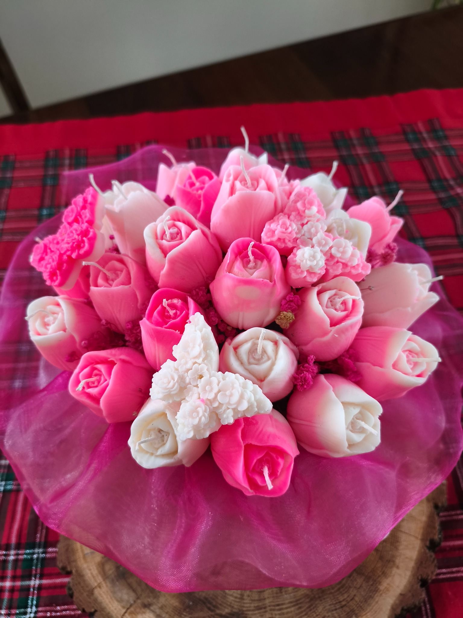 Candle Flower box różowe tulipany XL wykonany z naturalnych świec sojowych  - DeasyArt – rękodzieło Boho, lampiony & dekoracje handmade