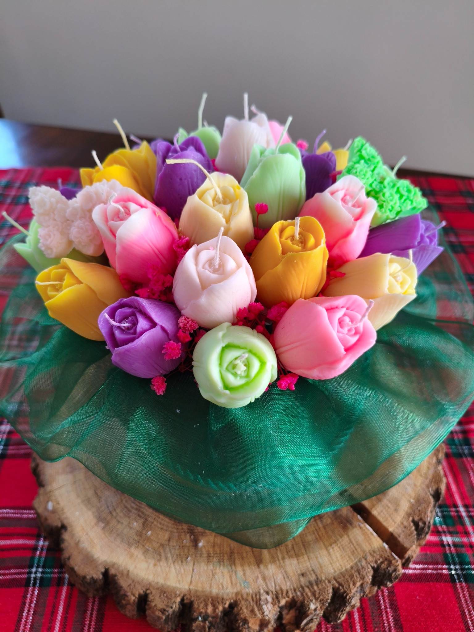 Candle Flower box kolorowe tulipany XL wykonany z naturalnych świec sojowych - DeasyArt – rękodzieło Boho, lampiony & dekoracje handmade