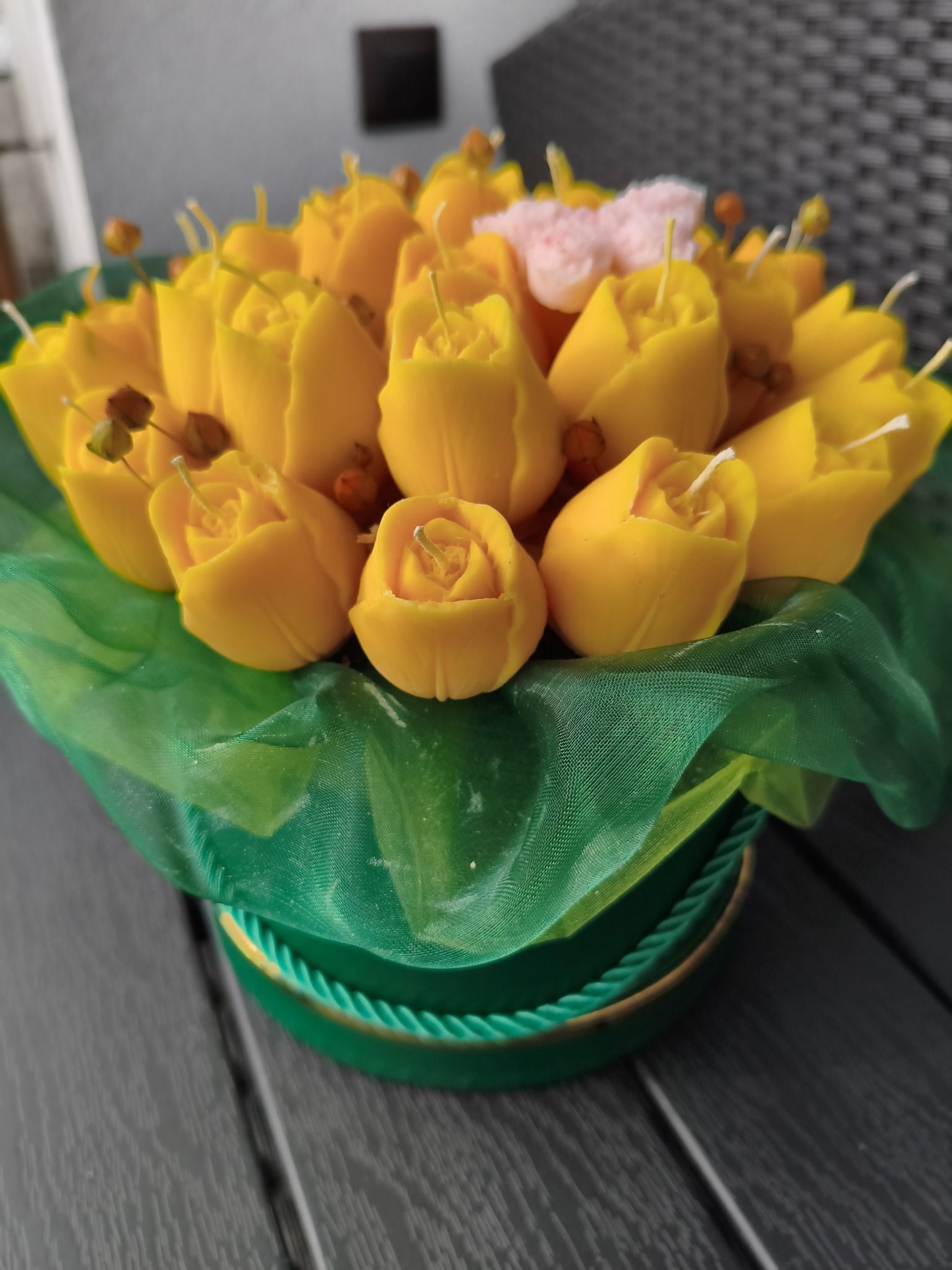 Box tulipanów z naturalnych świec sojowych z aromatem - DeasyArt – rękodzieło Boho, lampiony & dekoracje handmade