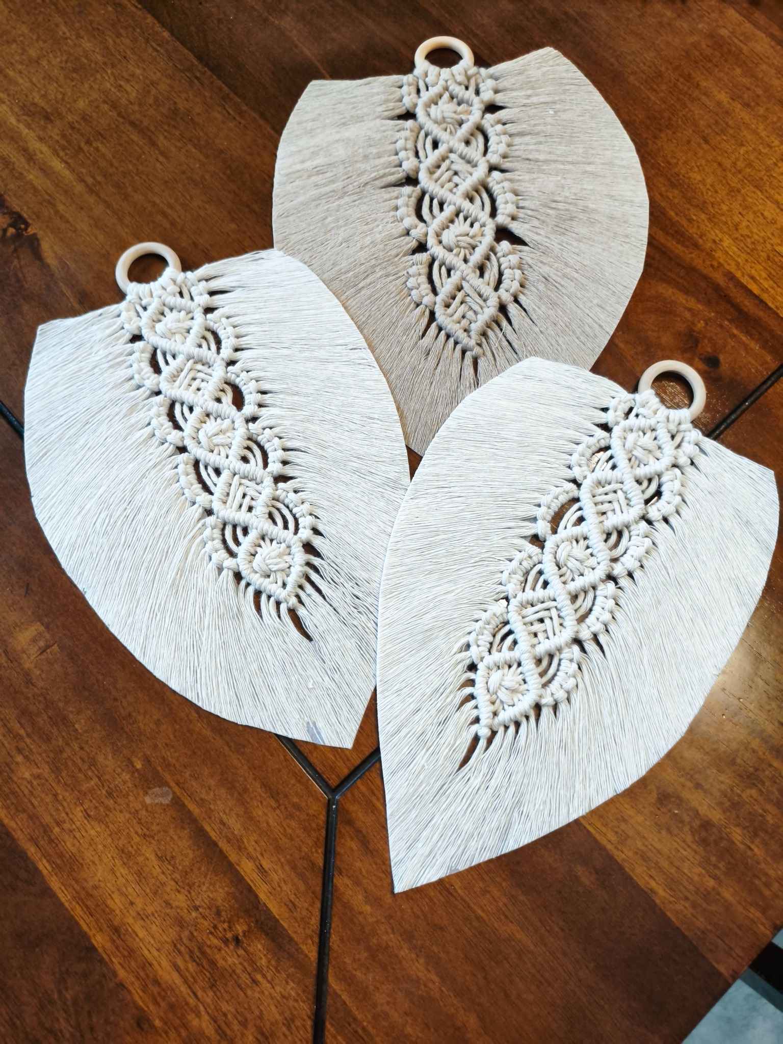 Makramowe LIŚCIE BOHO - DeasyArt – rękodzieło Boho, lampiony & dekoracje handmade