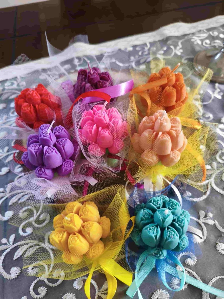 Upominek, prezent świece z naturalnego wosku sojowego - bukiet tulipanów - DeasyArt – rękodzieło Boho, lampiony & dekoracje handmade