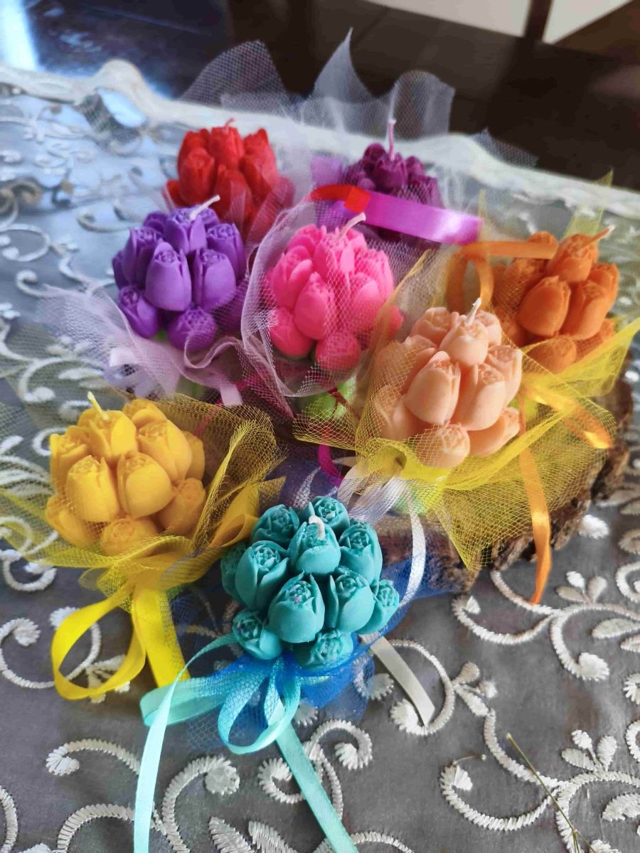 Upominek, prezent świece z naturalnego wosku sojowego - bukiet tulipanów - DeasyArt – rękodzieło Boho, lampiony & dekoracje handmade