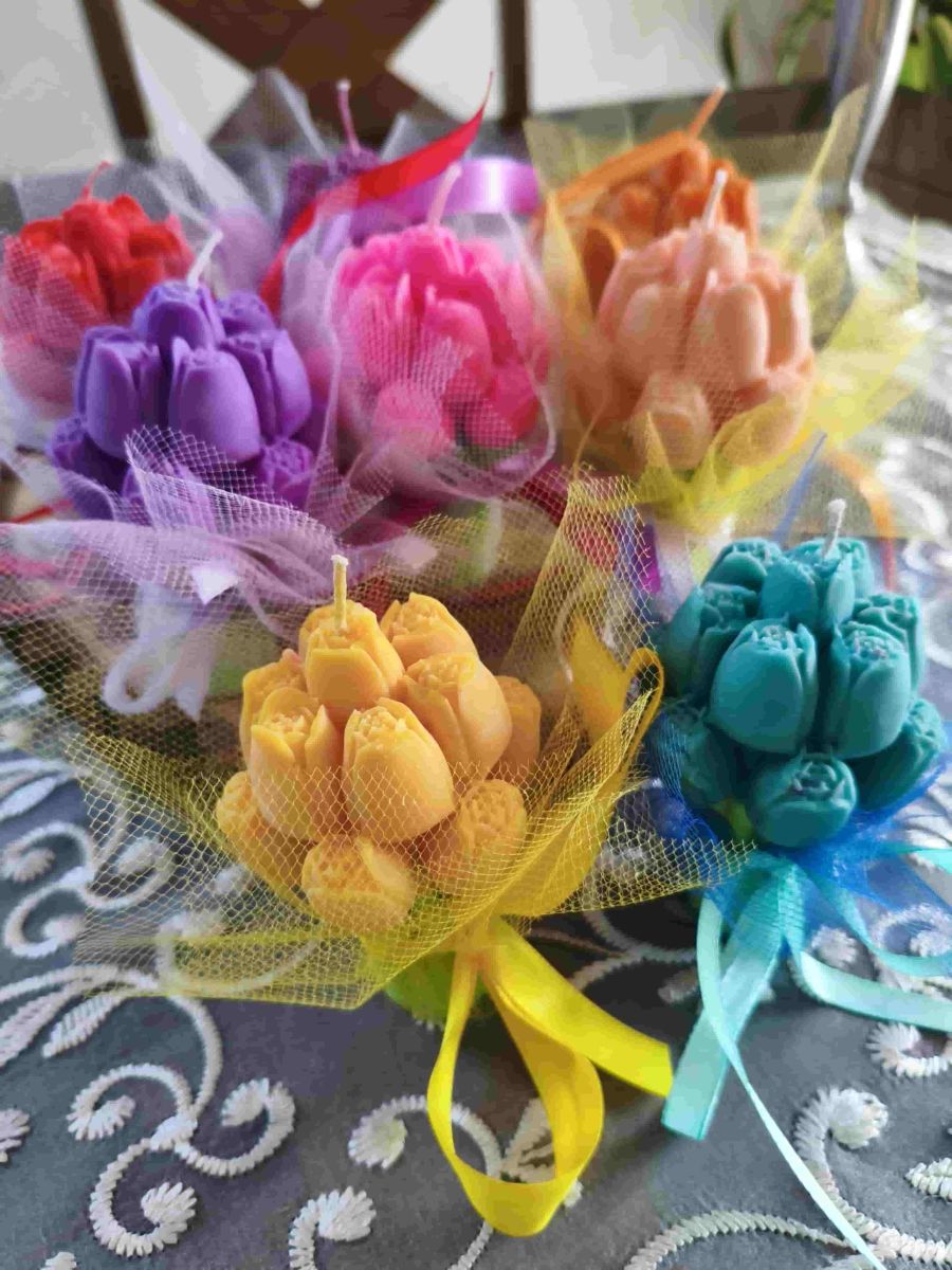Upominek, prezent świece z naturalnego wosku sojowego - bukiet tulipanów - DeasyArt – rękodzieło Boho, lampiony & dekoracje handmade