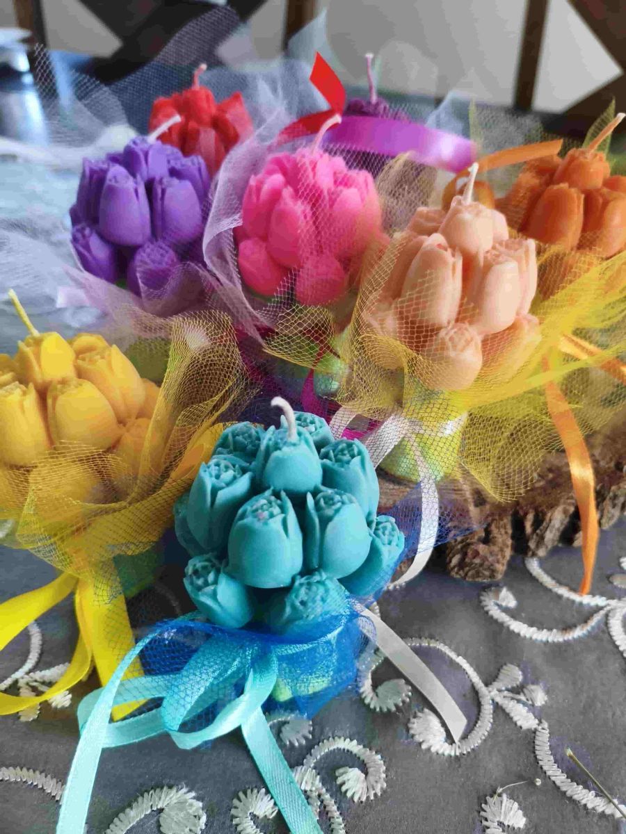 Upominek, prezent świece z naturalnego wosku sojowego - bukiet tulipanów - DeasyArt – rękodzieło Boho, lampiony & dekoracje handmade
