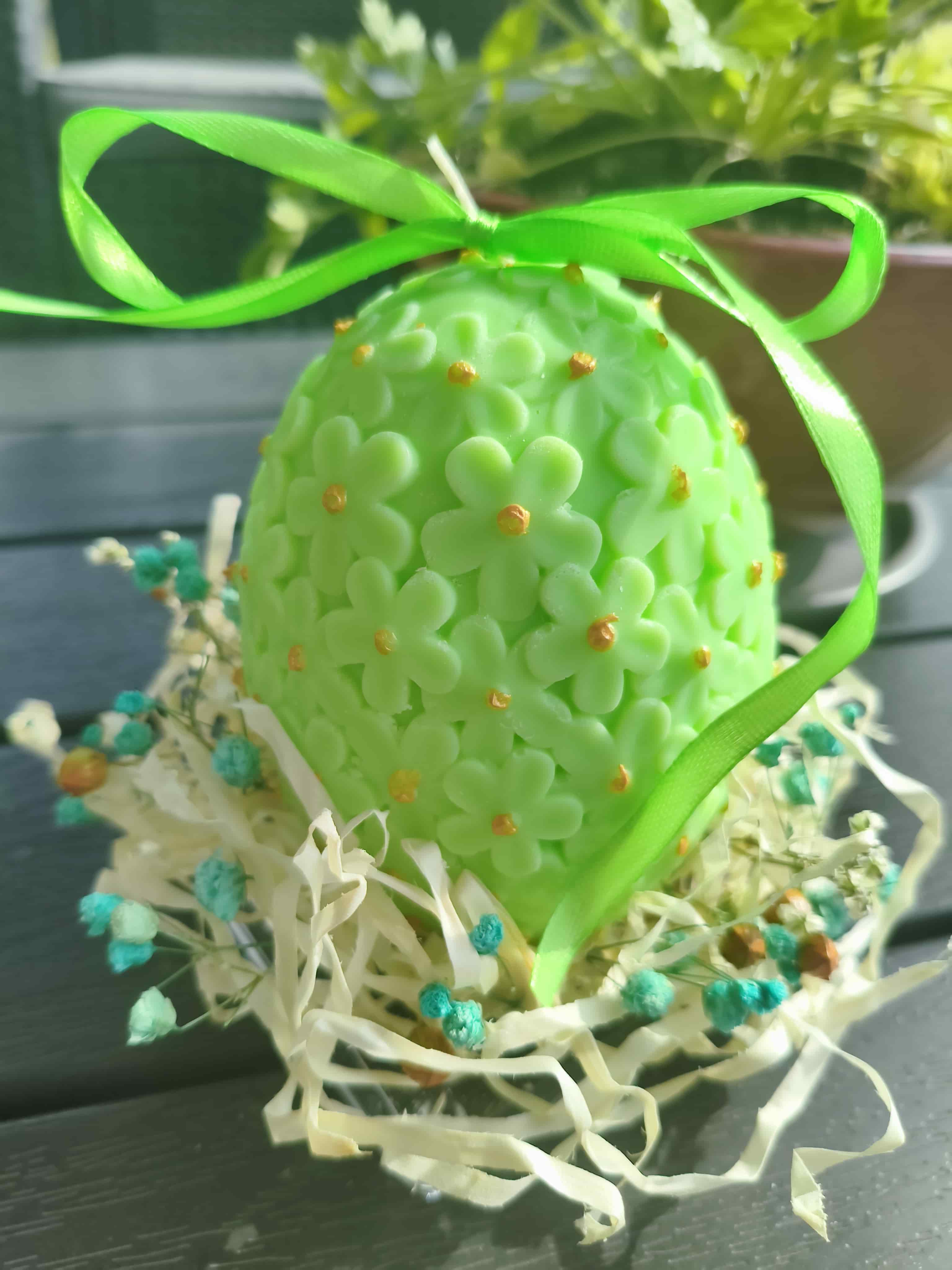 Wielkanocna świeca z wosku sojowego z aromatem czekolady - DeasyArt – rękodzieło Boho, lampiony & dekoracje handmade