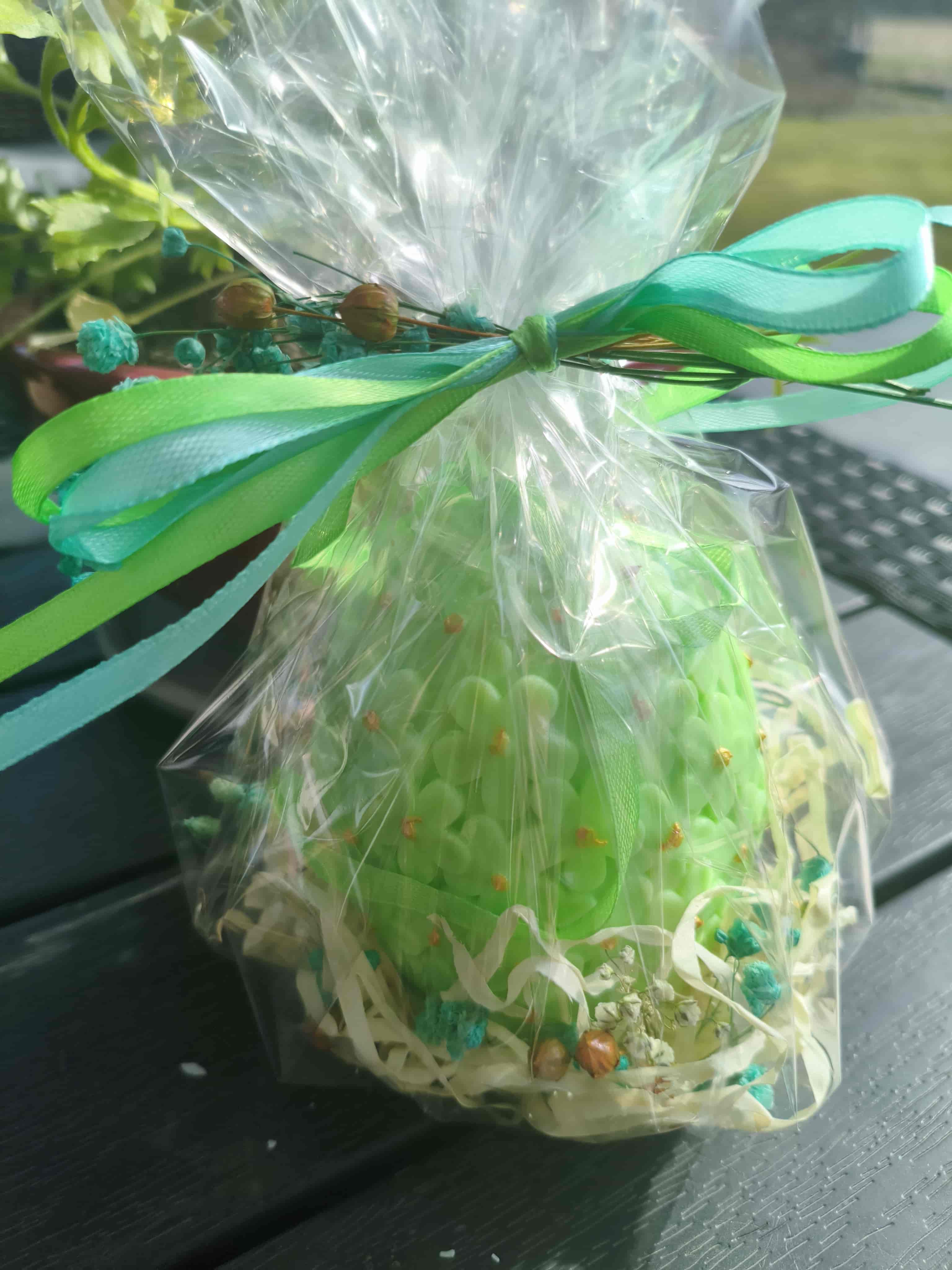 Wielkanocna świeca z wosku sojowego z aromatem czekolady - DeasyArt – rękodzieło Boho, lampiony & dekoracje handmade