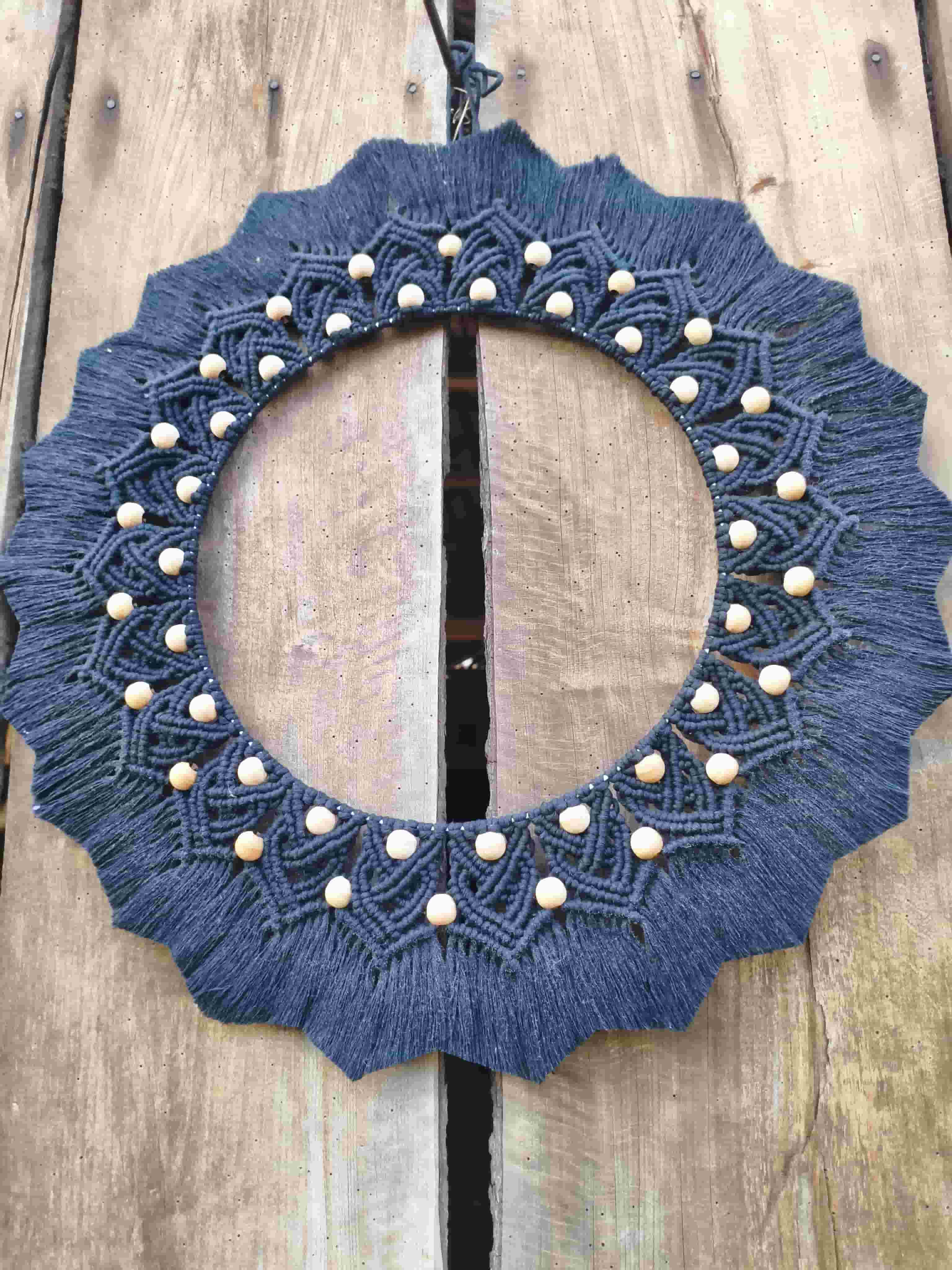 Mandala makramowa CZARNA HARMONIA - DeasyArt – rękodzieło Boho, lampiony & dekoracje handmade