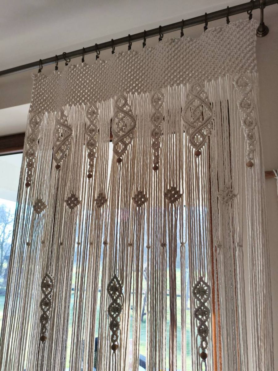 Makramowa dekoracyjna firanka do okna w stylu Boho 100 cm x 230 cm - DeasyArt – rękodzieło Boho, lampiony & dekoracje handmade