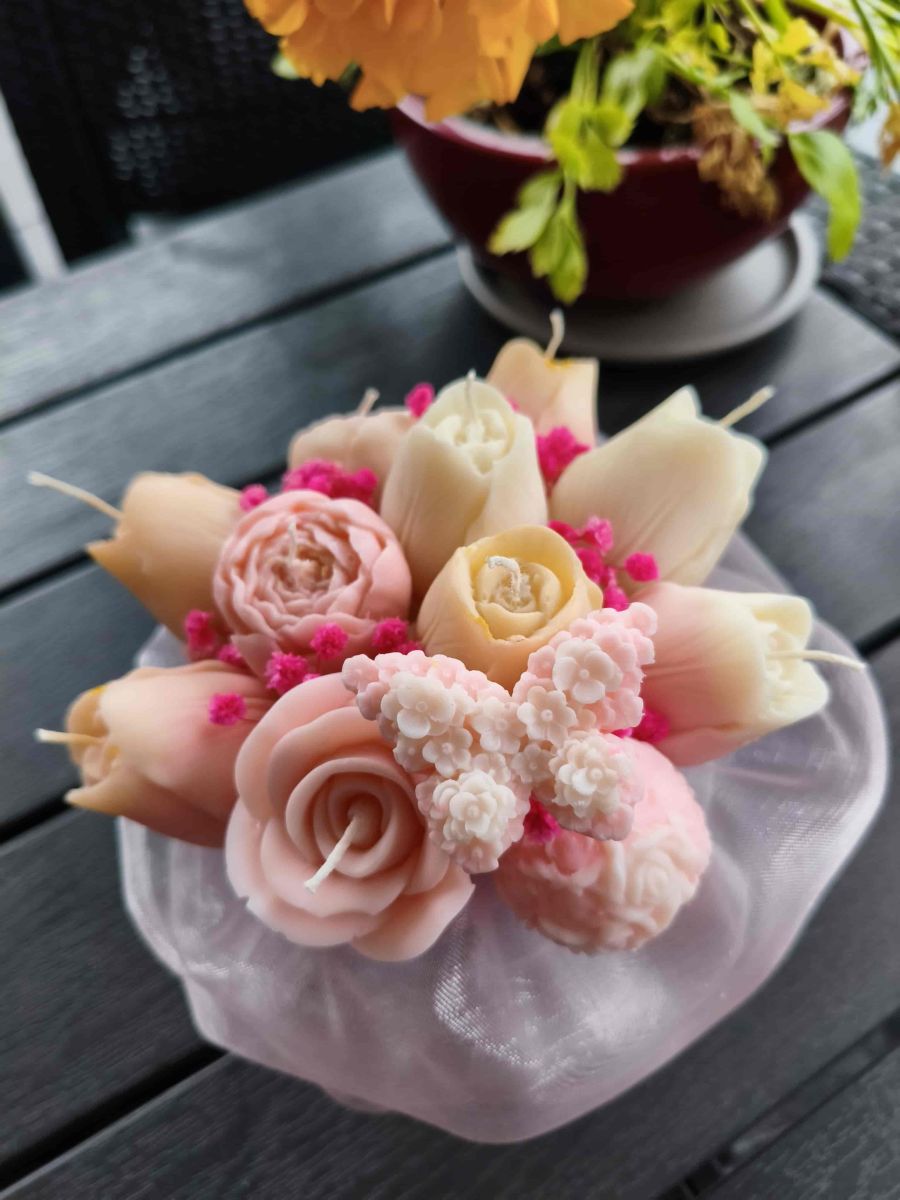 Candle flower box M wykonany z naturalnych świec sojowych z aromatem - DeasyArt – rękodzieło Boho, lampiony & dekoracje handmade