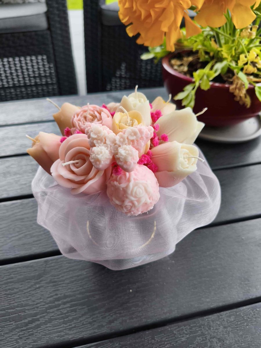 Candle flower box M wykonany z naturalnych świec sojowych z aromatem - DeasyArt – rękodzieło Boho, lampiony & dekoracje handmade