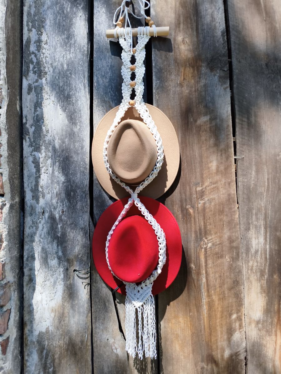Stylowy wieszak na kapelusze – makrama handmade - DeasyArt – rękodzieło Boho, lampiony & dekoracje handmade