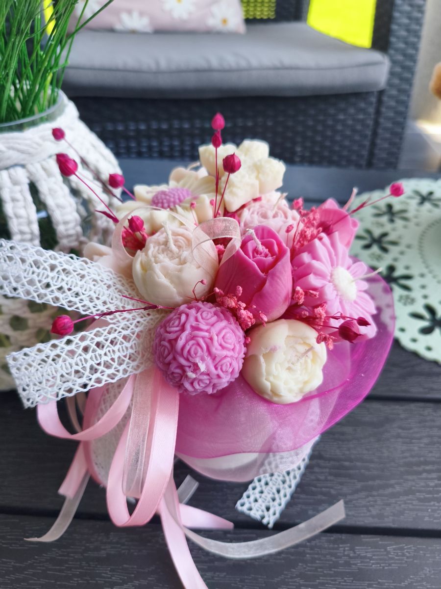Różany Ogród z Nutą Maliny i Truskawki - wyjątkowy box świecowy z naturalnego wosku sojowego - DeasyArt – rękodzieło Boho, lampiony & dekoracje handmade