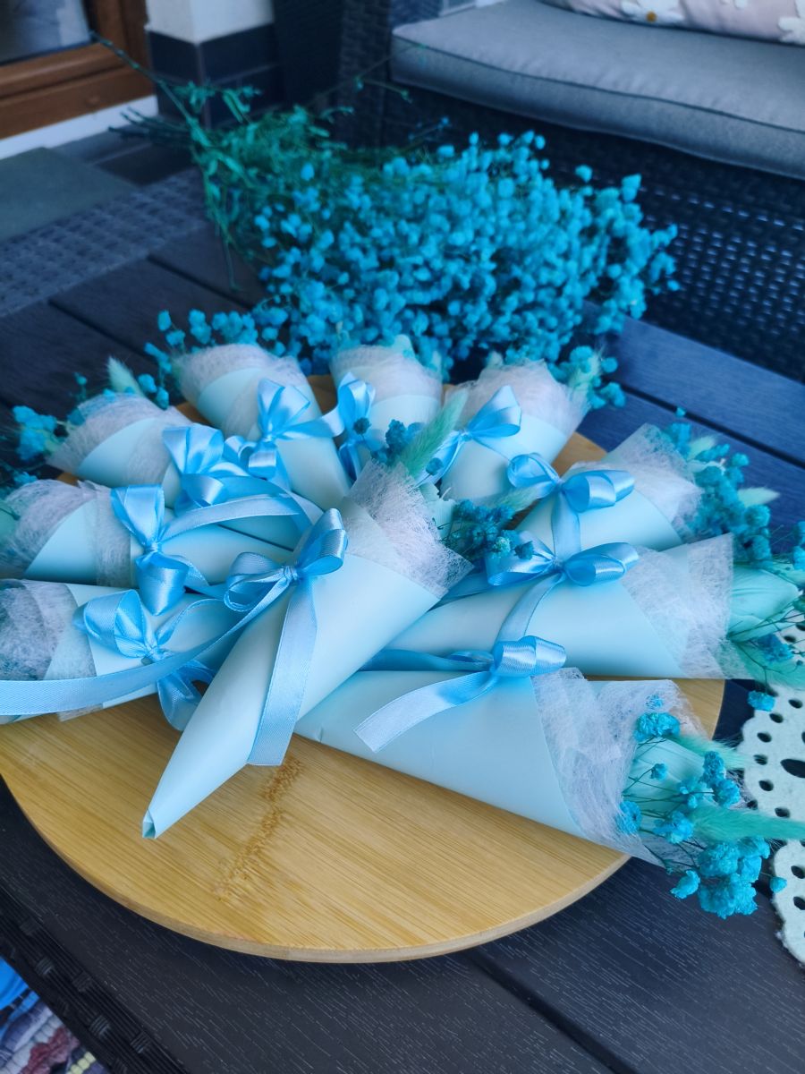 Bukiecik "Tulipanowa chmurka" z świecą z naturalnego wosku sojowego - DeasyArt – rękodzieło Boho, lampiony & dekoracje handmade