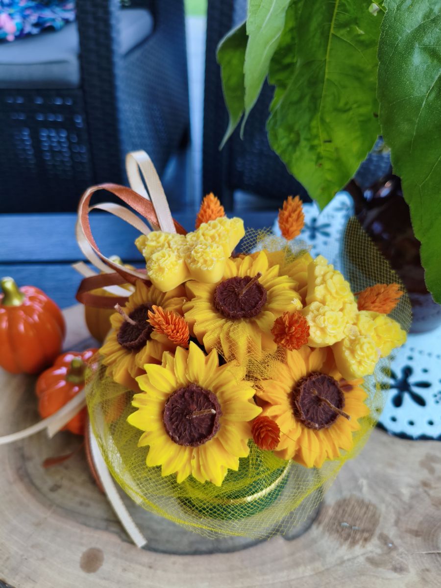 Bloom Candle Flower Box – Wieczny Bukiet ze Świec Sojowych | Ręcznie Wykonany Prezent - DeasyArt – rękodzieło Boho, lampiony & dekoracje handmade