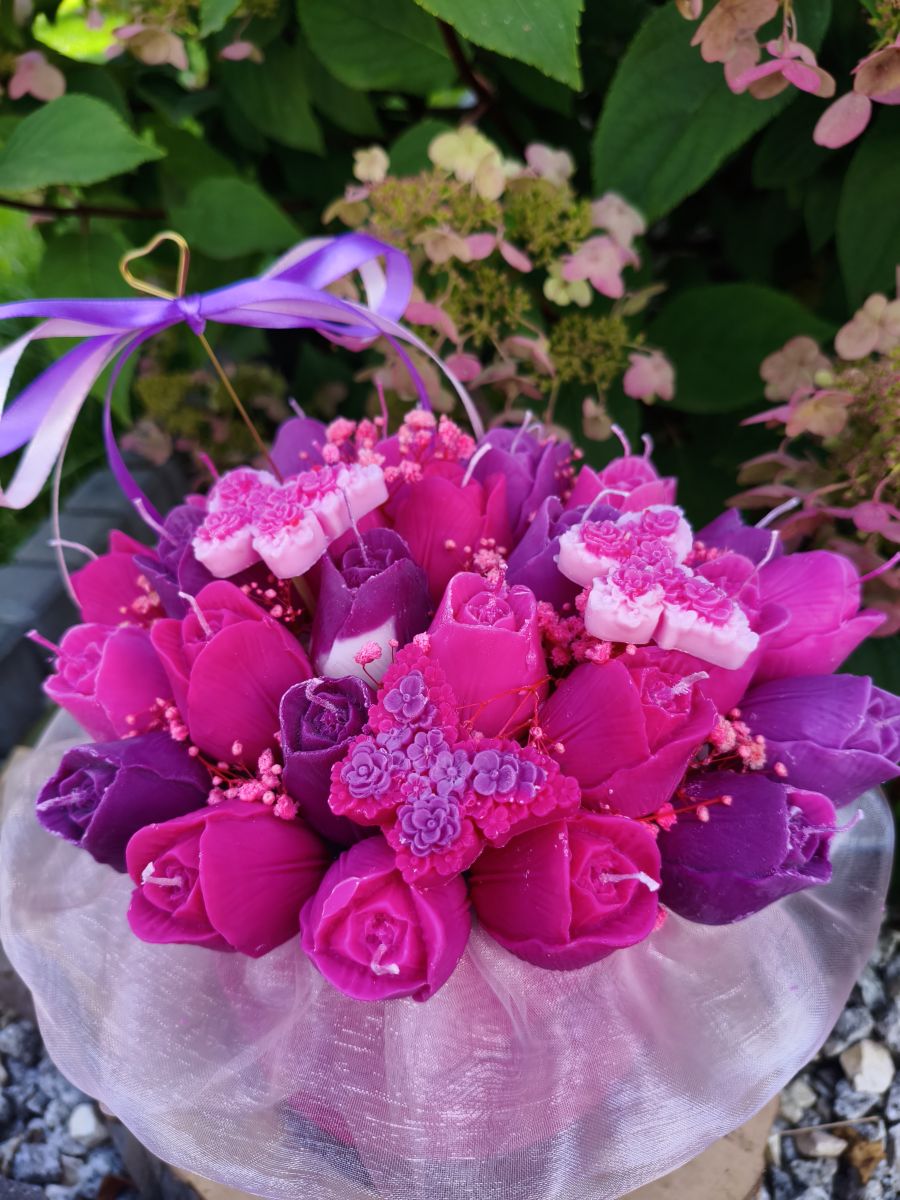Tulipanowy Sen – kwiaty, które nie zwiędną i zapach, który zostanie na dłużej. - DeasyArt – rękodzieło Boho, lampiony & dekoracje handmade