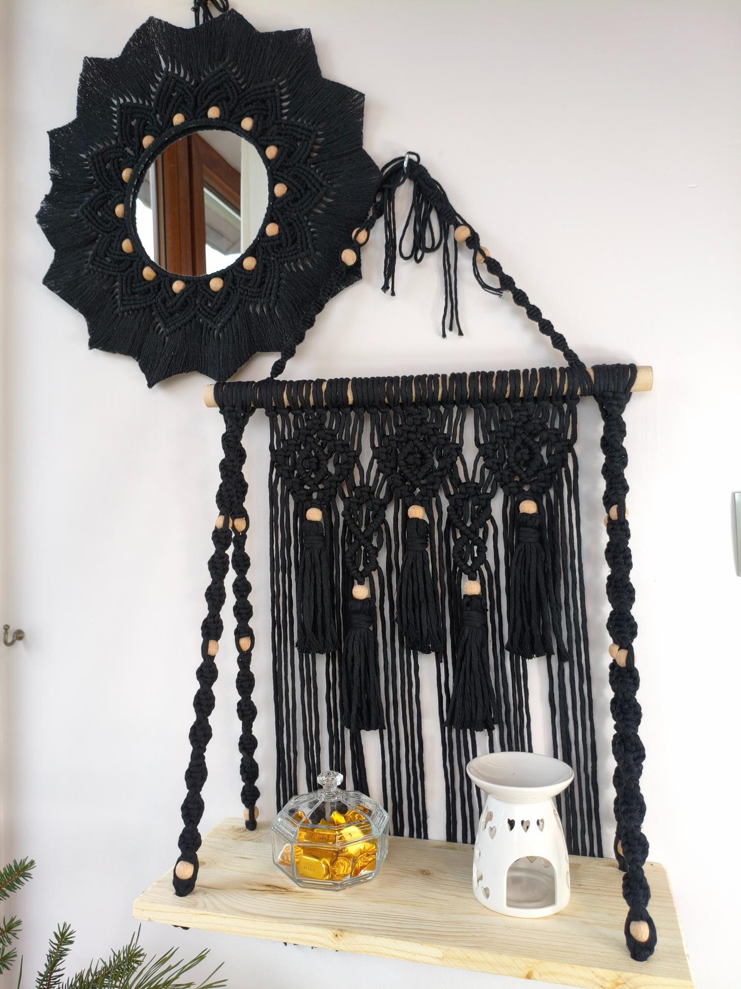 Makramowa półka ścienna NOCNA AURA - DeasyArt – rękodzieło Boho, lampiony & dekoracje handmade