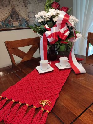 Bieżnik CZERWONY BLASK  - DeasyArt – rękodzieło Boho, lampiony & dekoracje handmade