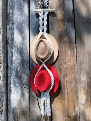 Stylowy wieszak na kapelusze – makrama handmade - DeasyArt – rękodzieło Boho, lampiony & dekoracje handmade