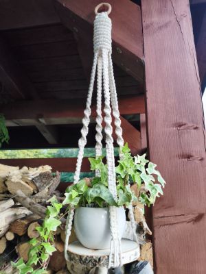 Brzozowa Harmonia – ręcznie pleciony kwietnik makramowy w stylu boho - DeasyArt – rękodzieło Boho, lampiony & dekoracje handmade