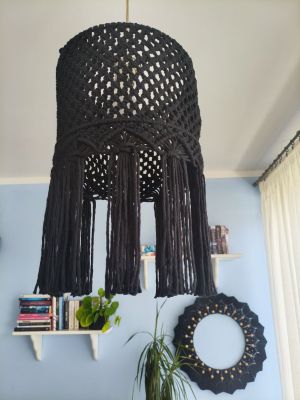 Abażur makramowy w stylu Boho  „Noir Luna” - DeasyArt – rękodzieło Boho, lampiony & dekoracje handmade